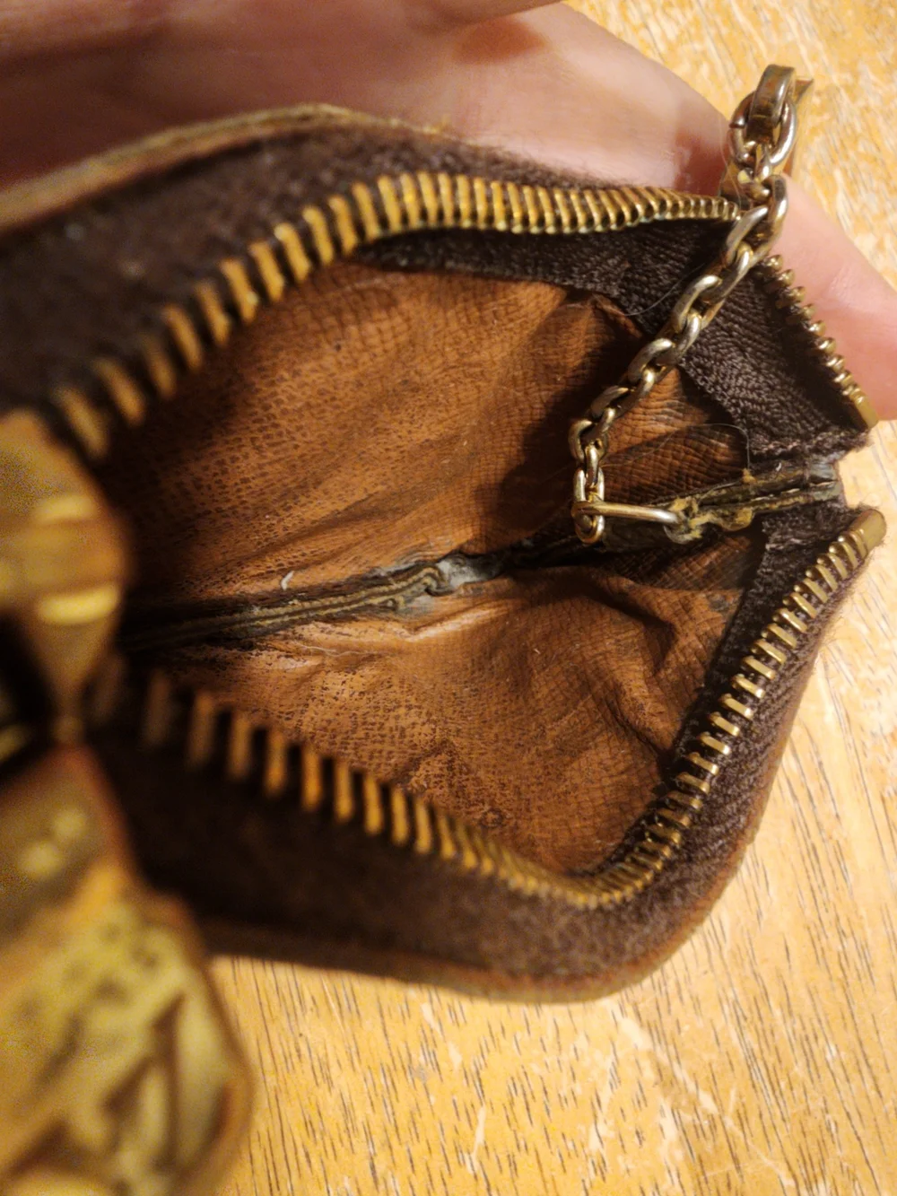 Louis Vuitton Monogram Key Pouch (Pochette Clés), classic brown monogram